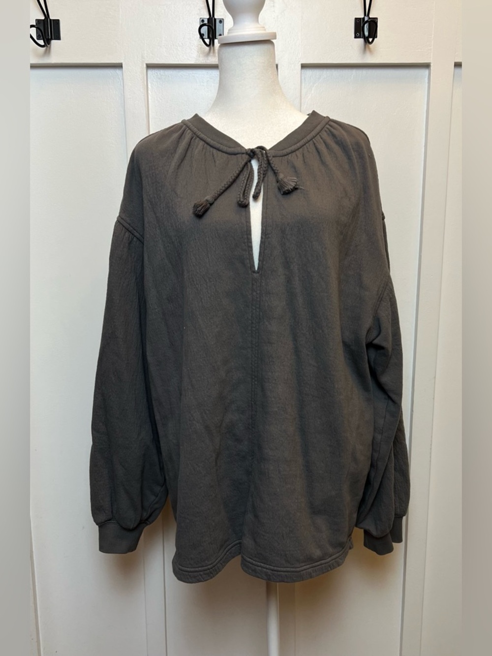 Aerie Women's Sz Small Oversized Terrycloth Tunic Gray Tassel Tie Boho Top Cozy